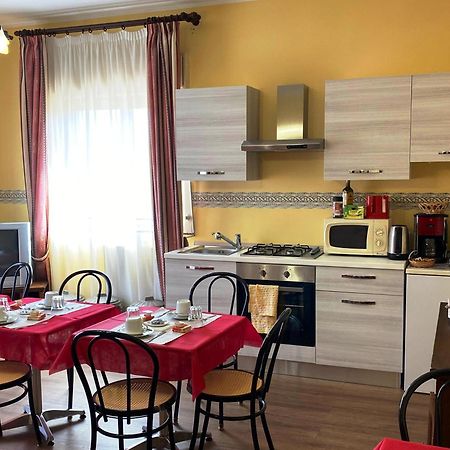 Ai Tre Parchi Bed And Bike Bed & Breakfast Randazzo Exterior photo