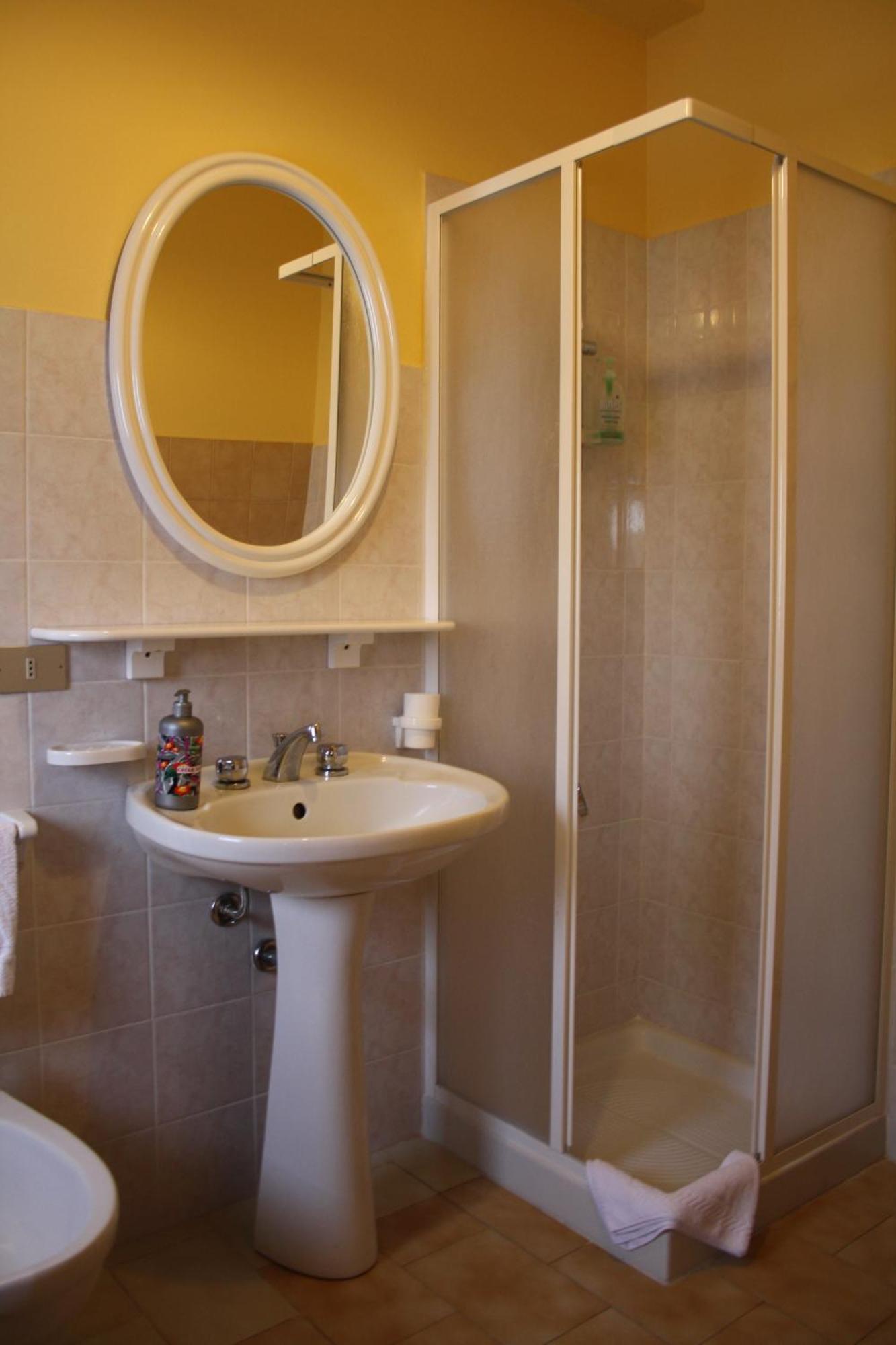 Ai Tre Parchi Bed And Bike Bed & Breakfast Randazzo Exterior photo