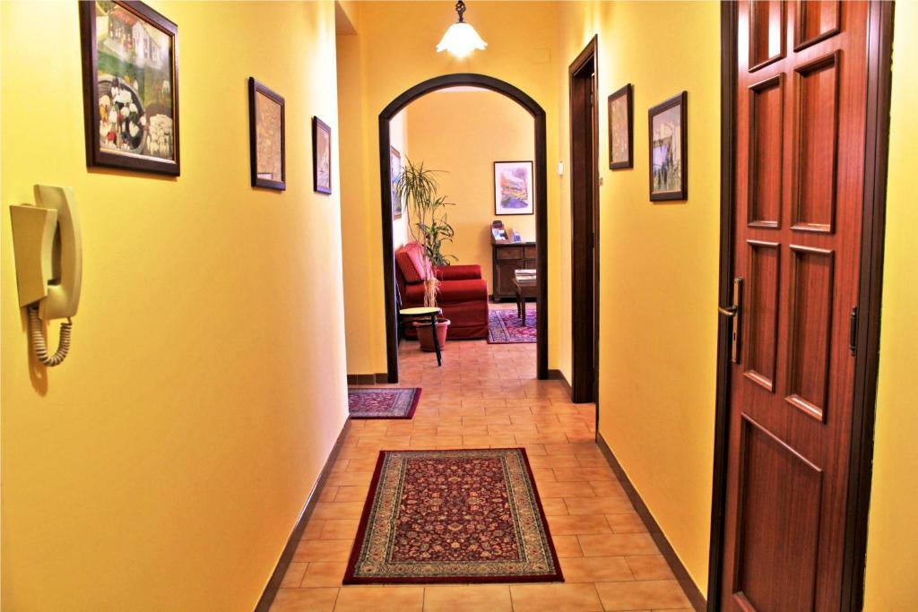 Ai Tre Parchi Bed And Bike Bed & Breakfast Randazzo Exterior photo