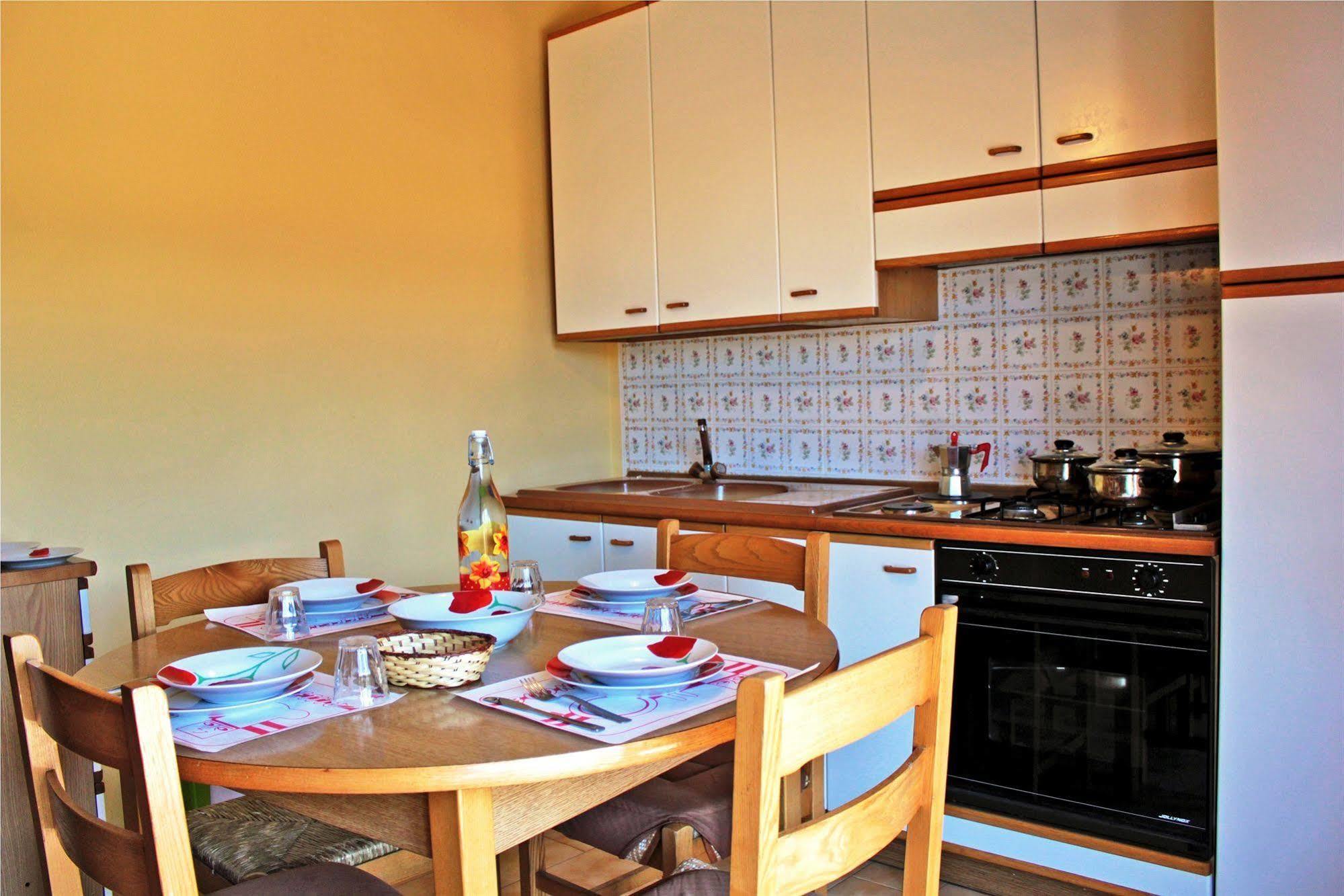 Ai Tre Parchi Bed And Bike Bed & Breakfast Randazzo Exterior photo
