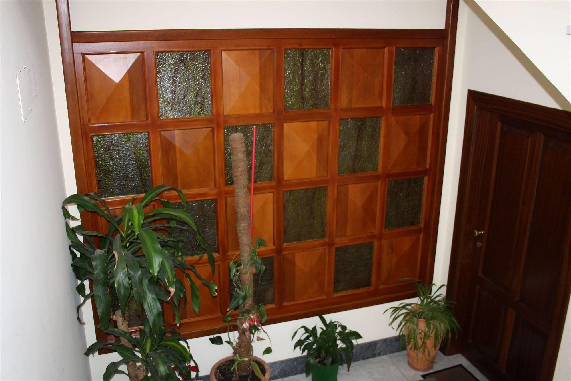 Ai Tre Parchi Bed And Bike Bed & Breakfast Randazzo Exterior photo